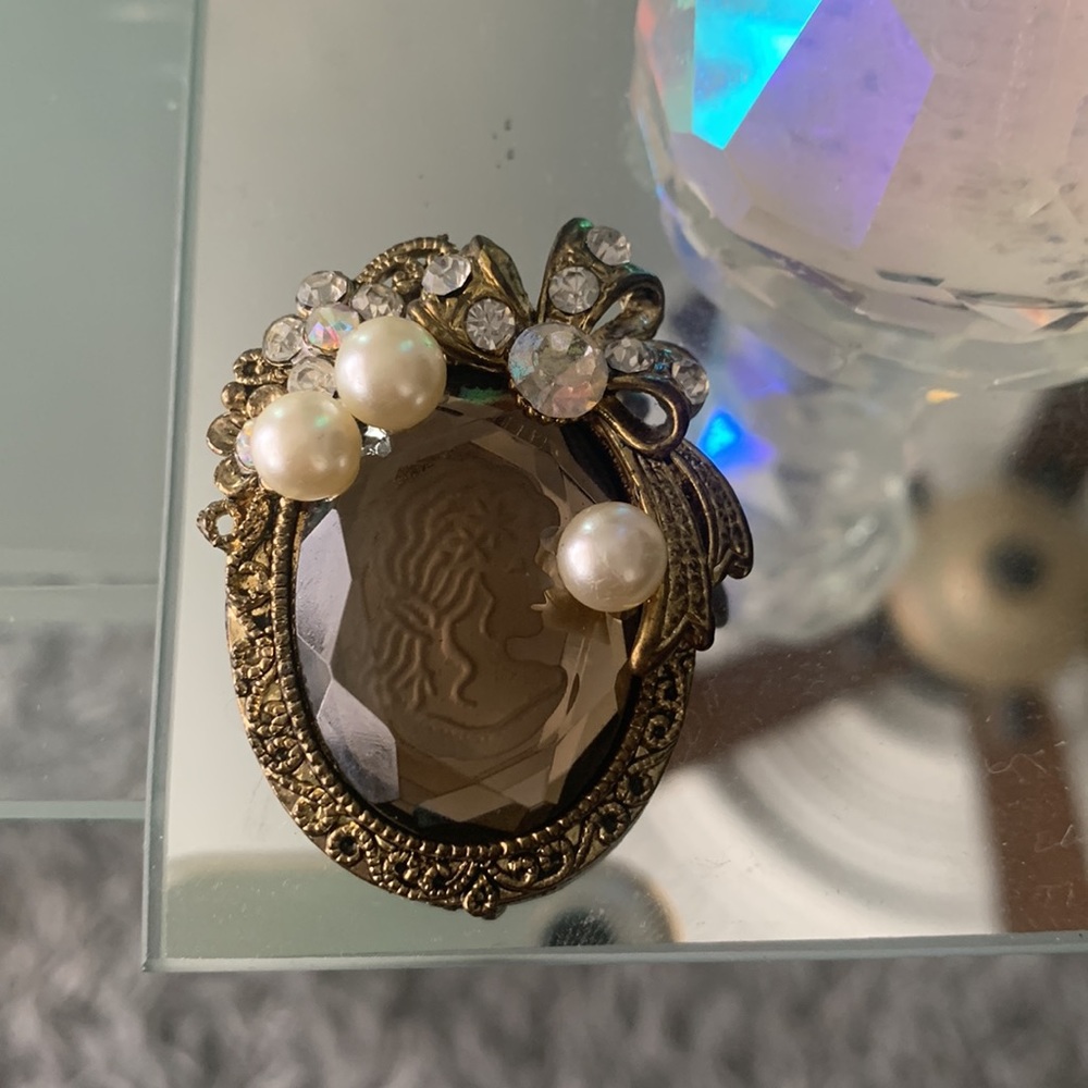 Joyas - Picture 5 of 6